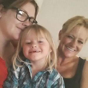 Meet your Posher, Stacy